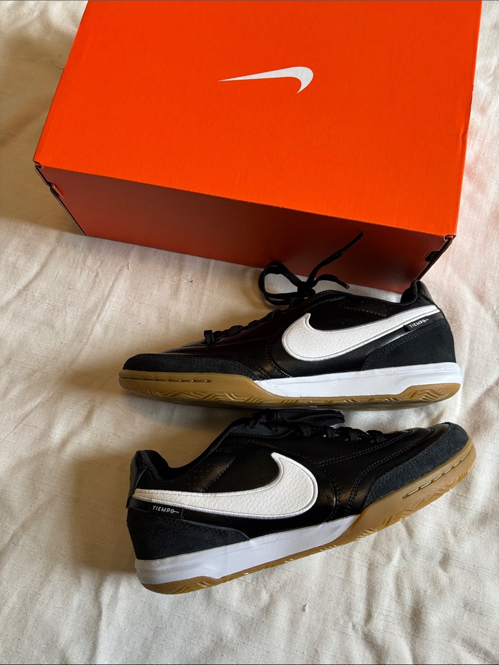 NWT Nike Tiempo Streetgato indoor soccer shoes